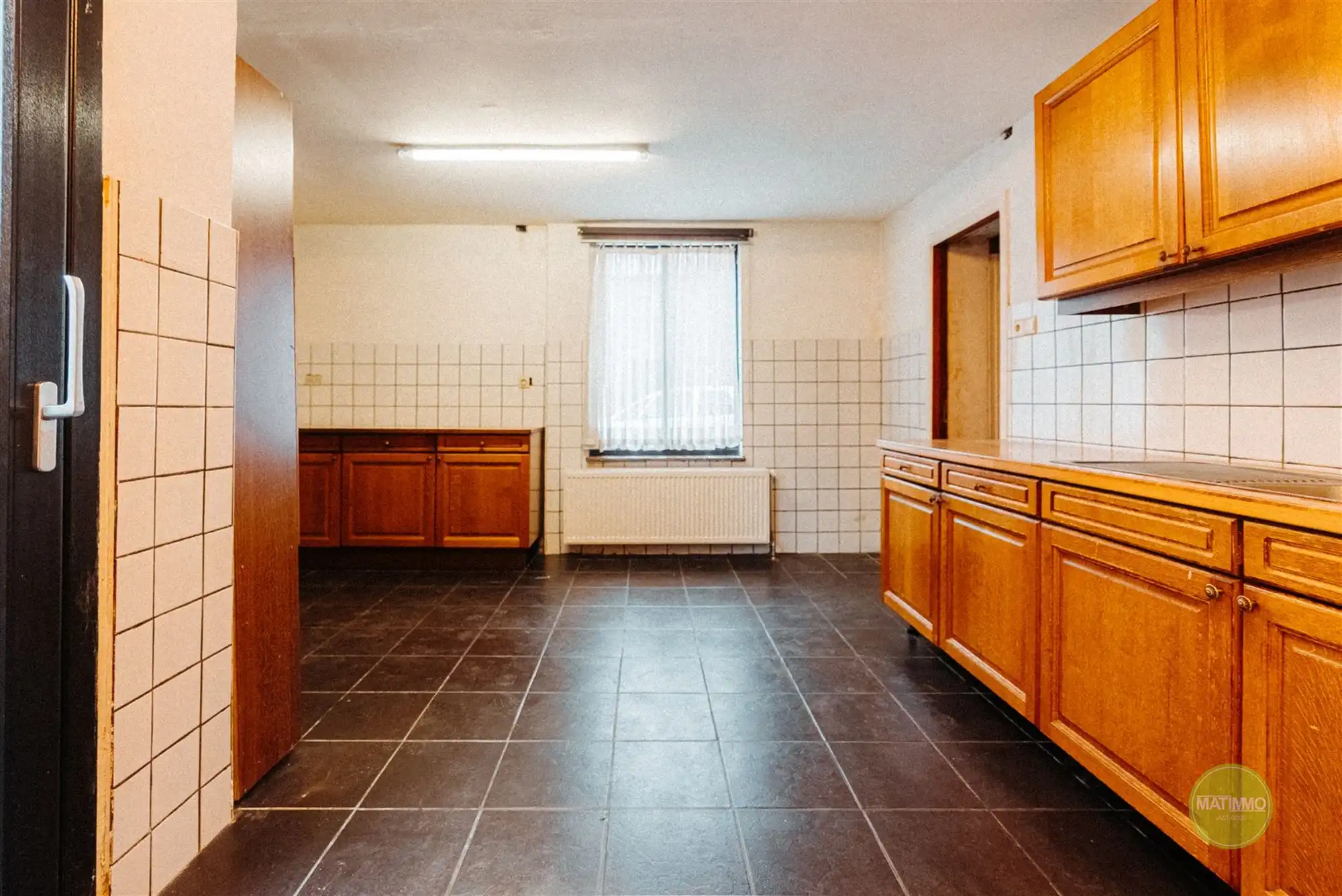 Charmant op te knappen woning met 4 slaapkamers in Turnhout foto 6