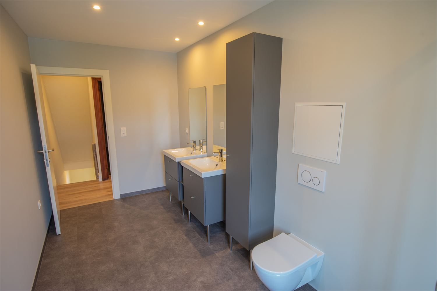 Ruime en Recent Gerenoveerde Woning te Huur aan de Stadsrand van Aarschot foto 13