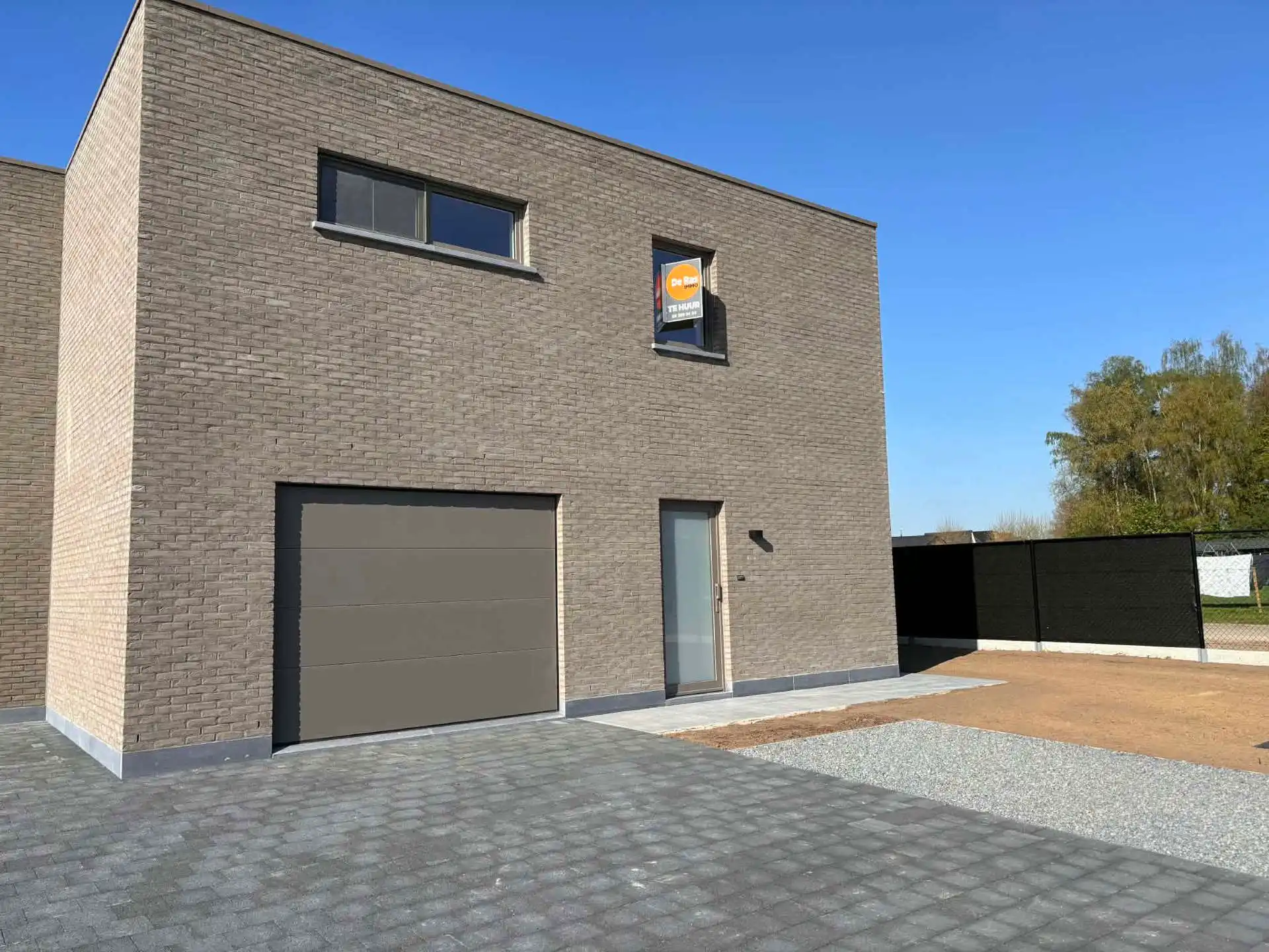 WICHELEN - Exclusieve nieuwbouwwoning foto 2