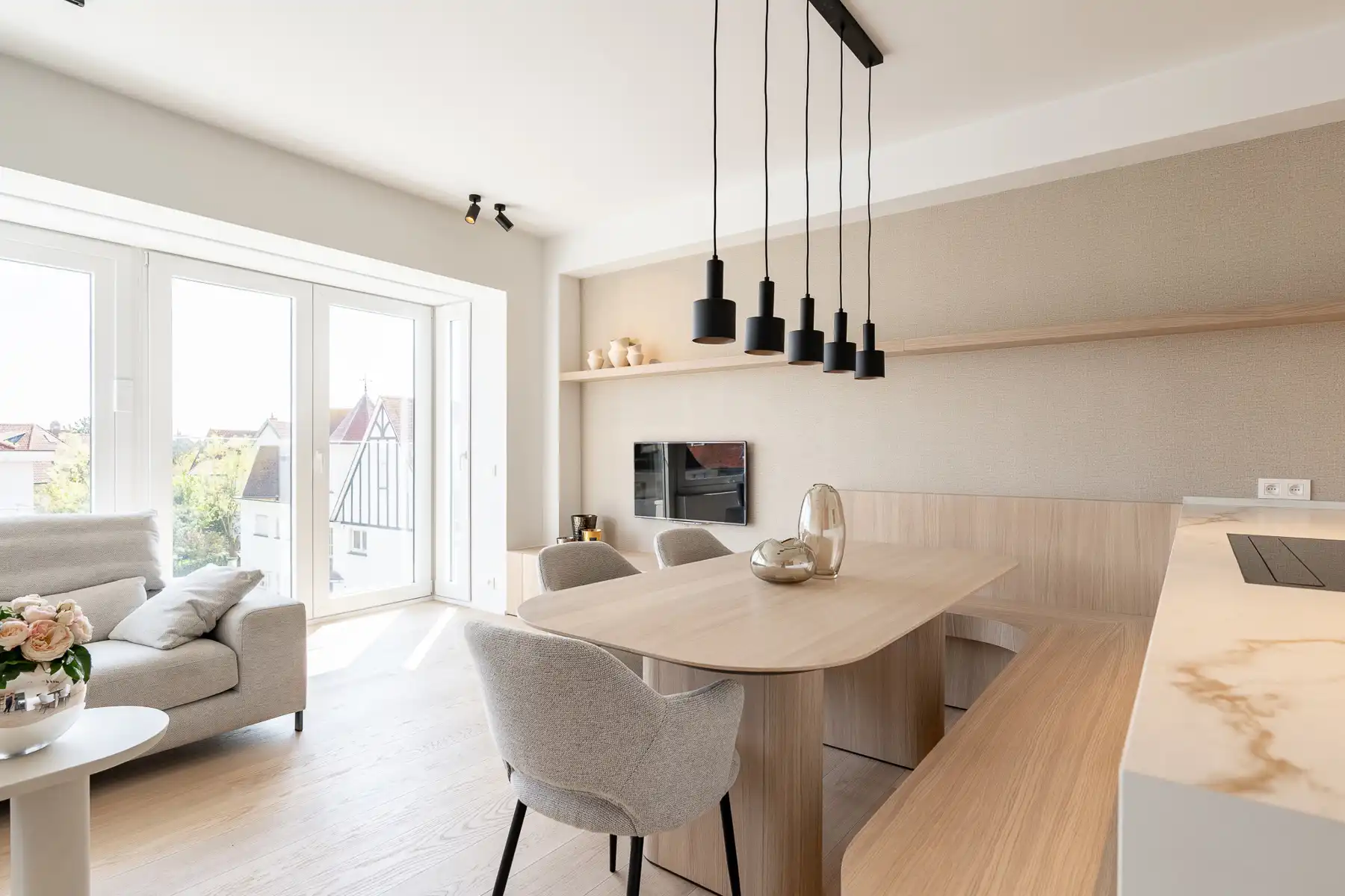 Luxueus gerenoveerd en lichtrijk appartement - Zoute foto 10