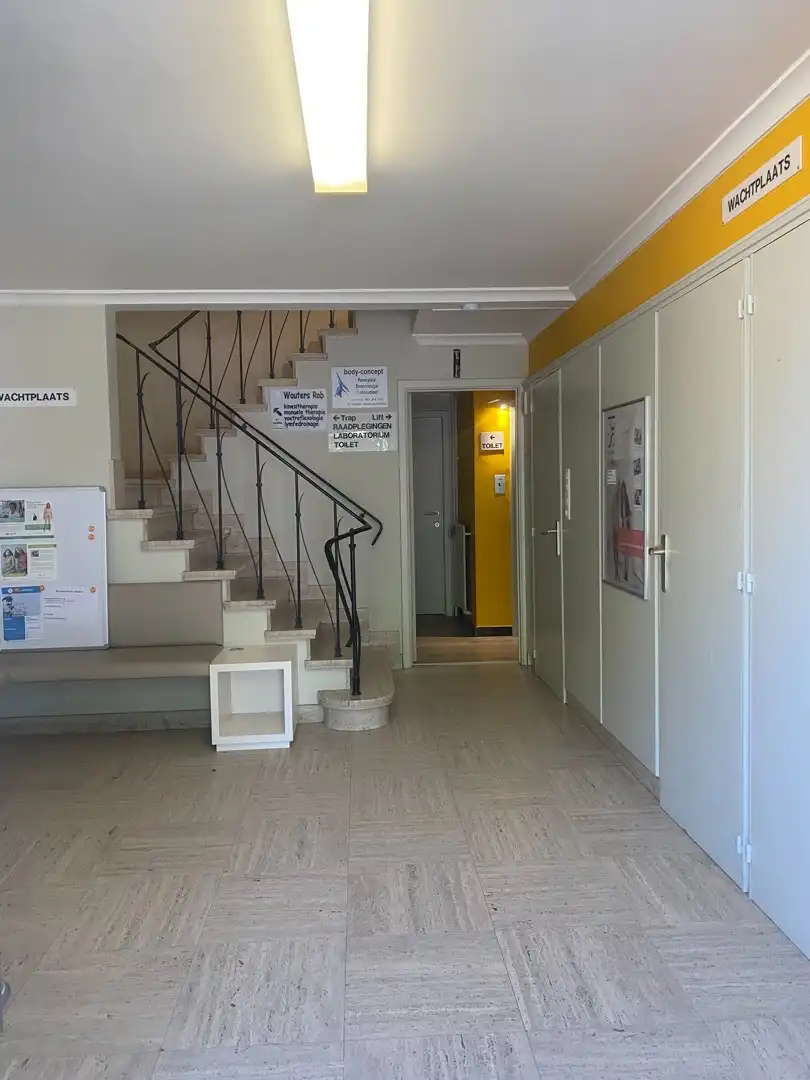 Veelzijdig pand met combinatie van wonen en praktijkruimte foto 2