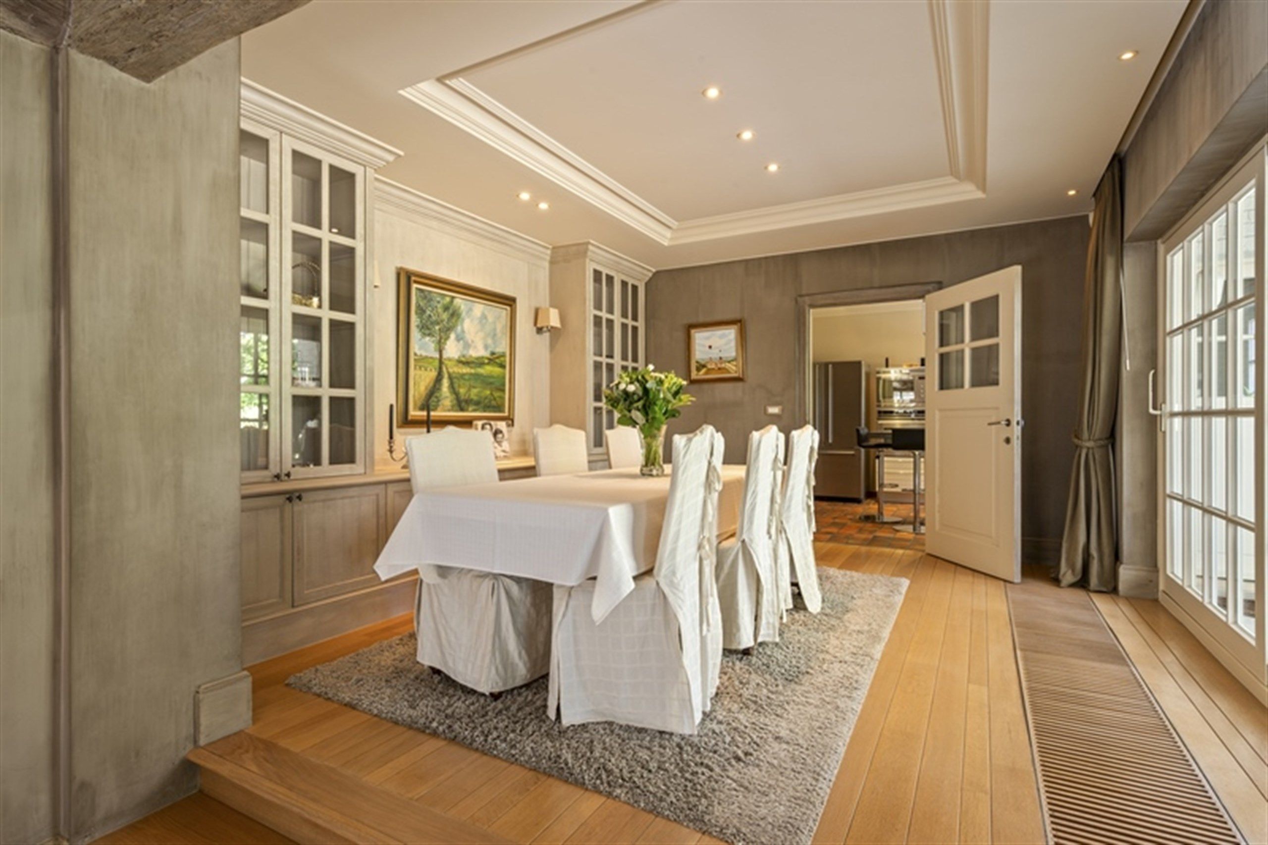 Kom binnen, kom dromen: royale eigendom op 3057 m² foto 8