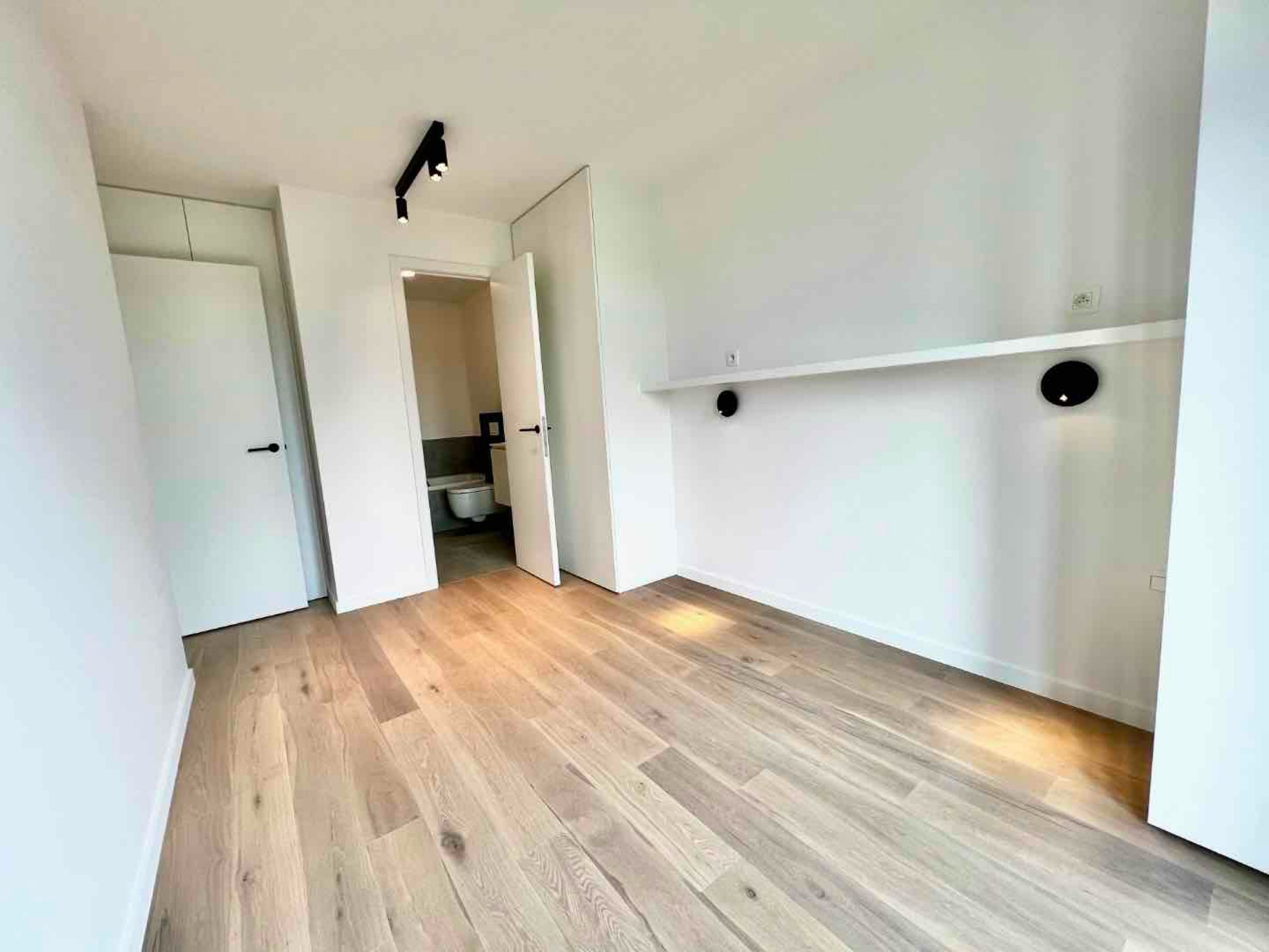 Prachtig tuinappartement in een villaresidentie foto 21