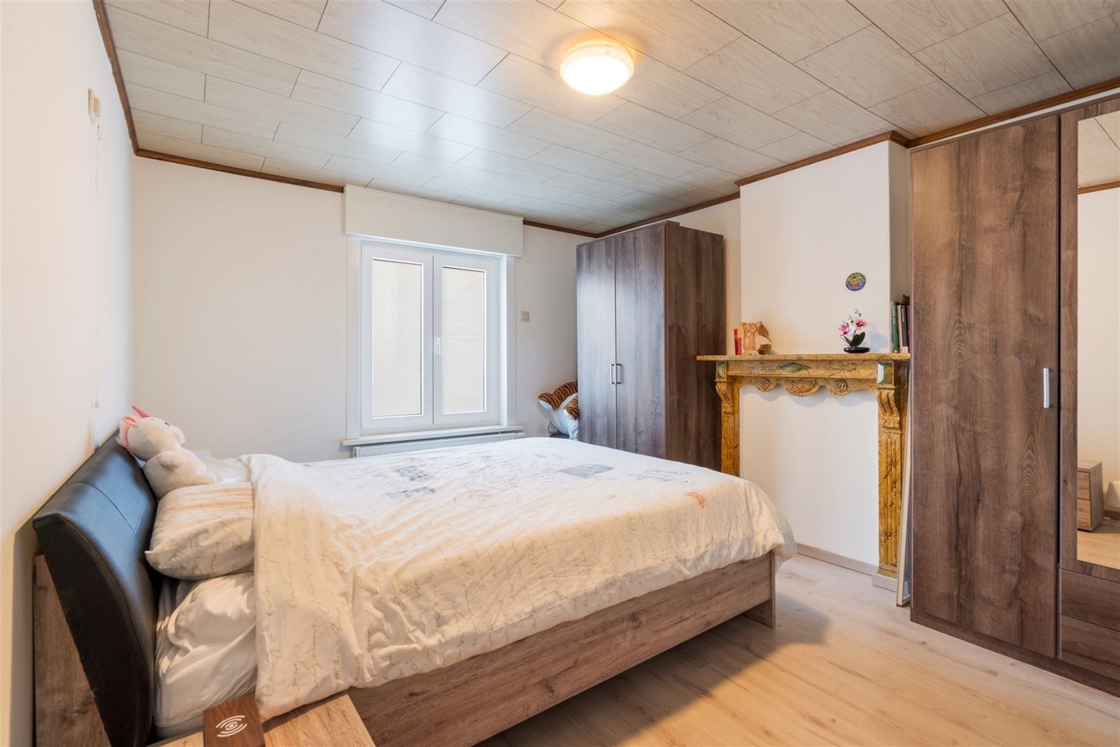 Huis met 2 garages foto 10