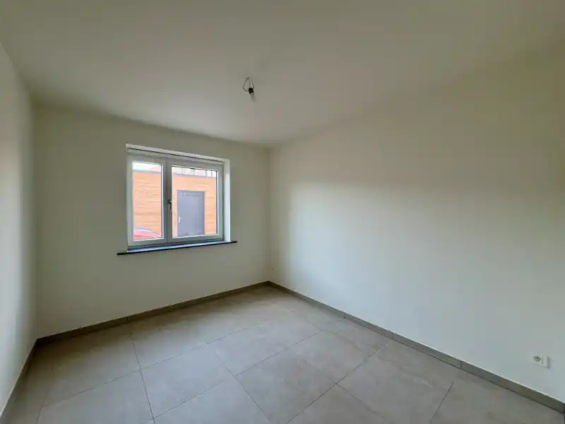 Gelijkvloers nieuwbouwappartement met 3 slaapkamers + terras foto 9