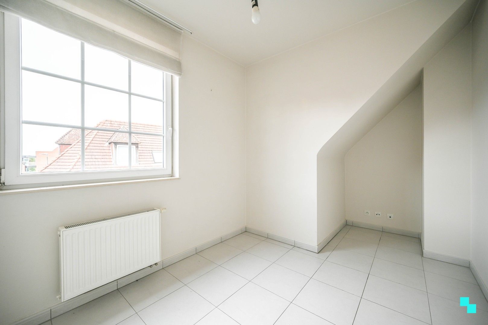 Instapklaar appartement met twee terrassen in Oostrozebeke foto 19