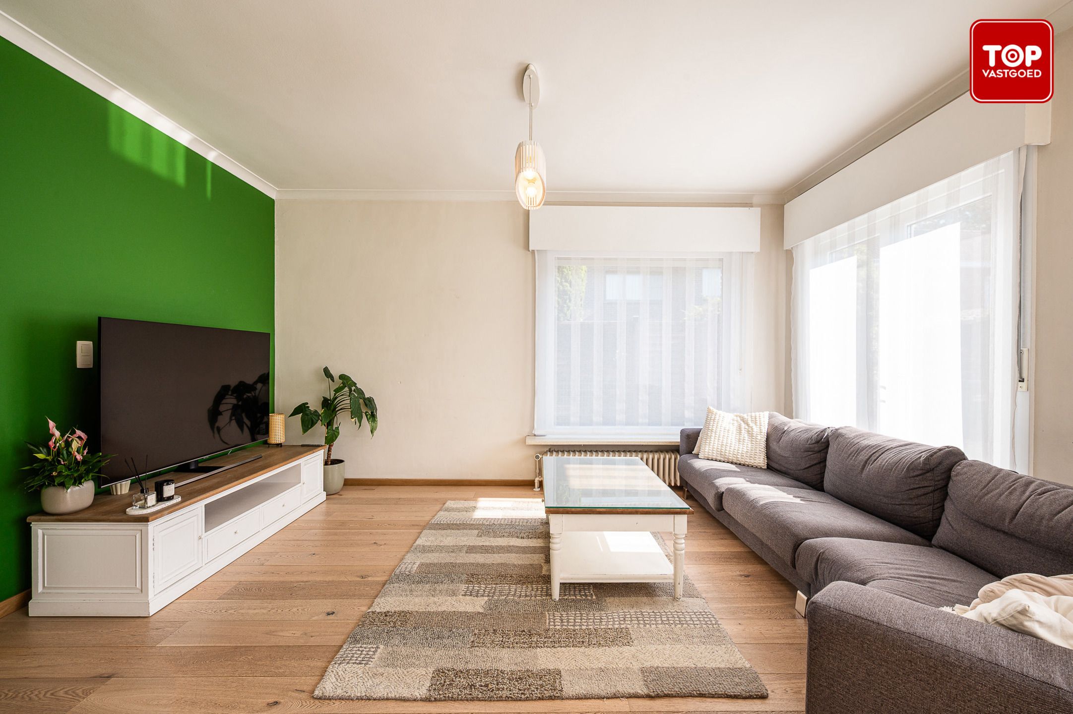 Instapklare halfopen bebouwing met drie slaapkamers foto 6