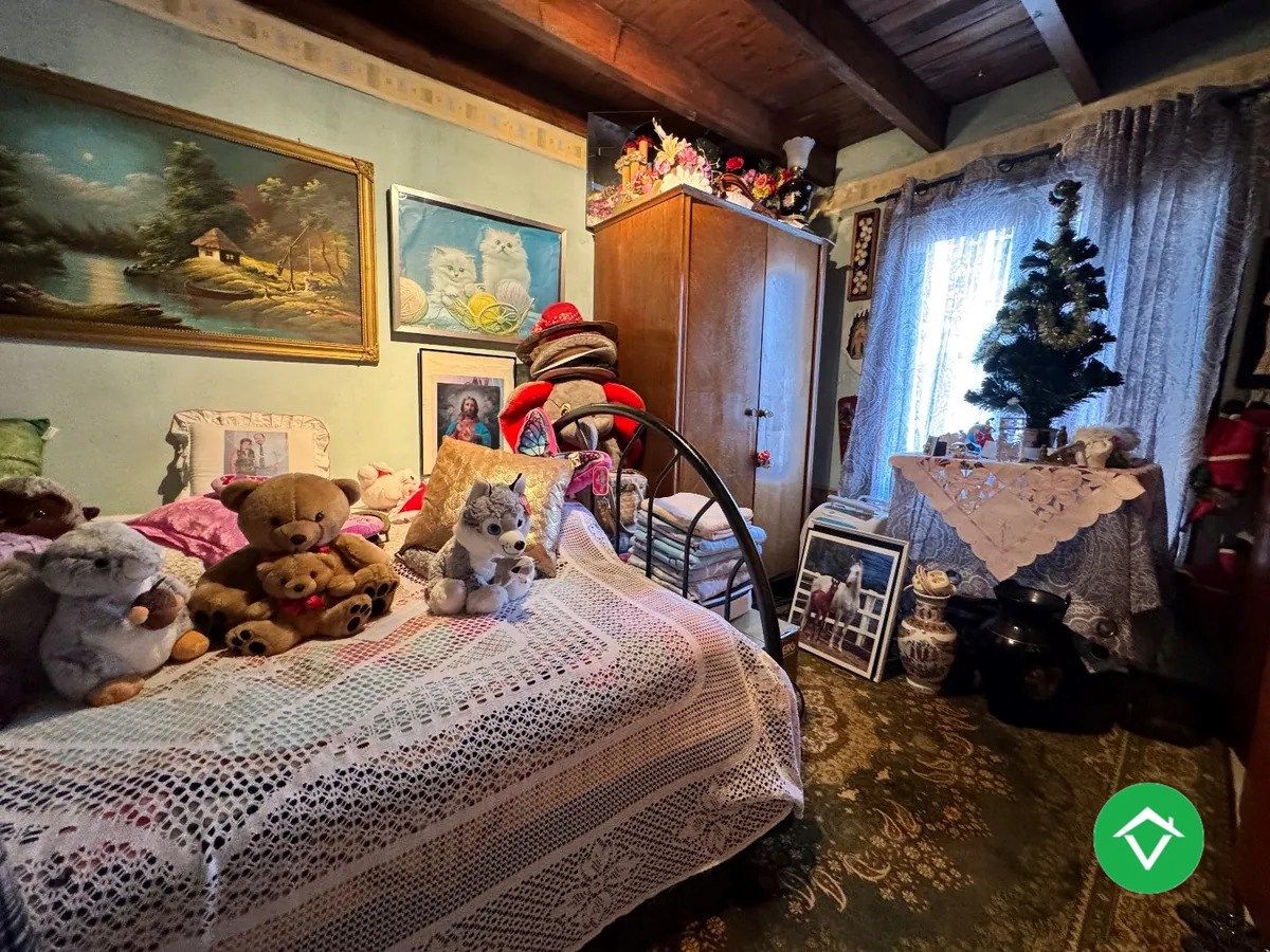 Instapklare woning met 4 slaapkamers in centrum van Koekelare foto 13