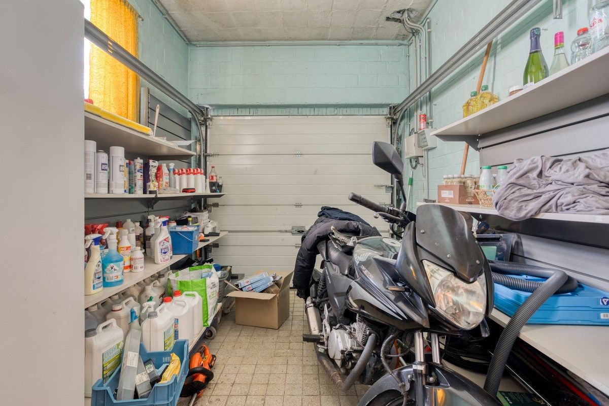 Te renoveren woning met naastliggend bouwperceel! foto 13