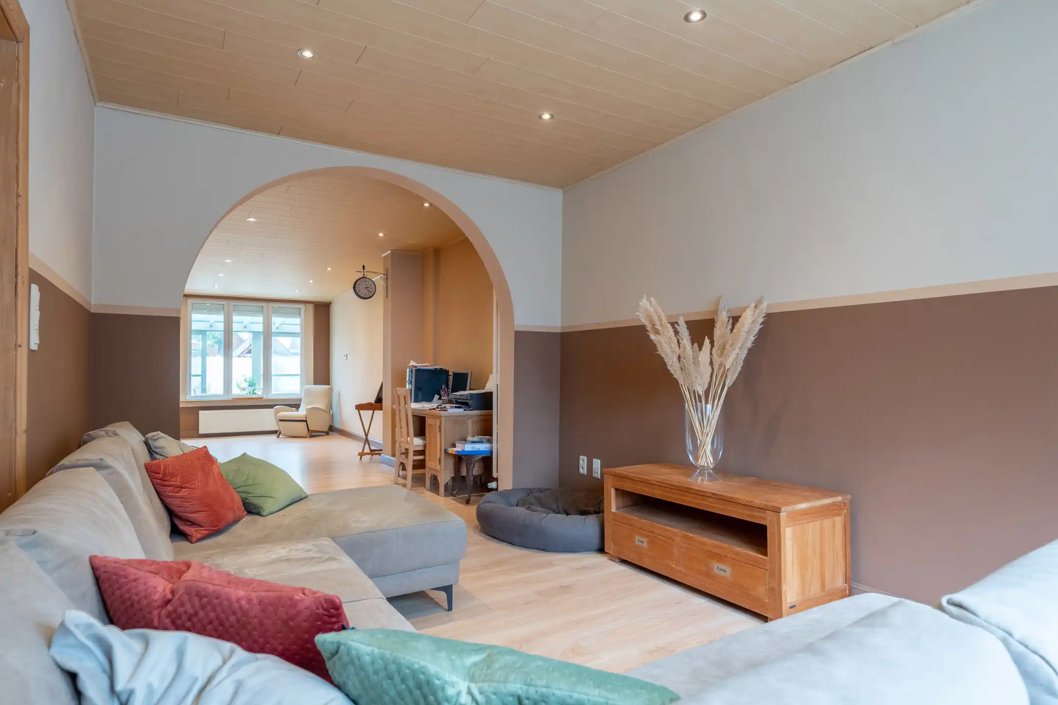 Gezellige stadswoning met 3 gr slpks en toffe tuin op 308 m² foto 5