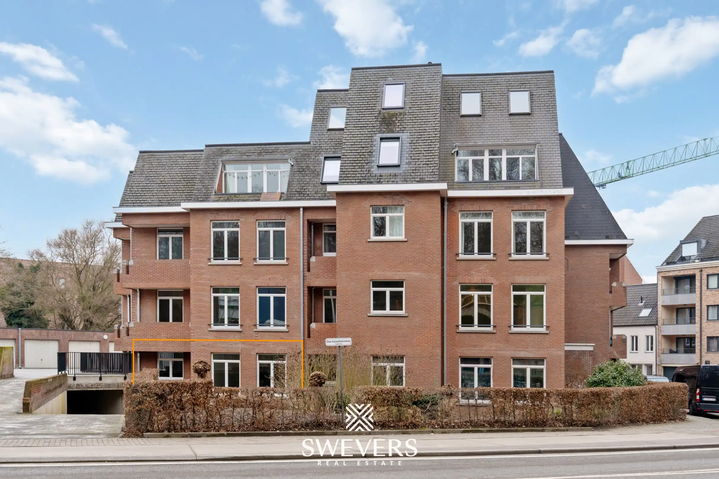 Gelijkvloers appartement met 2 slpks en garage in centrum Diest foto {{pictureIndex}}