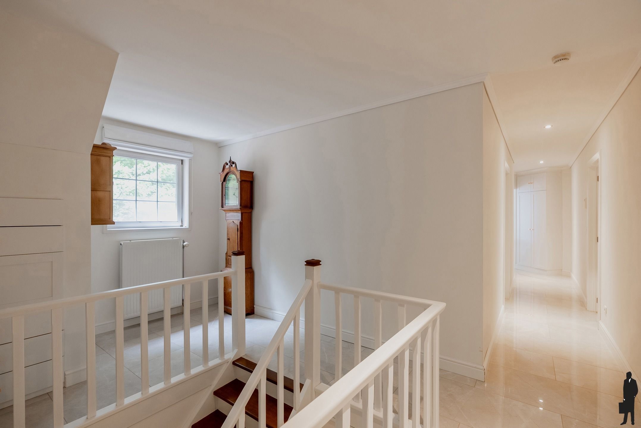 Exclusieve villa met zwemvijver op 2.543 m² foto 33