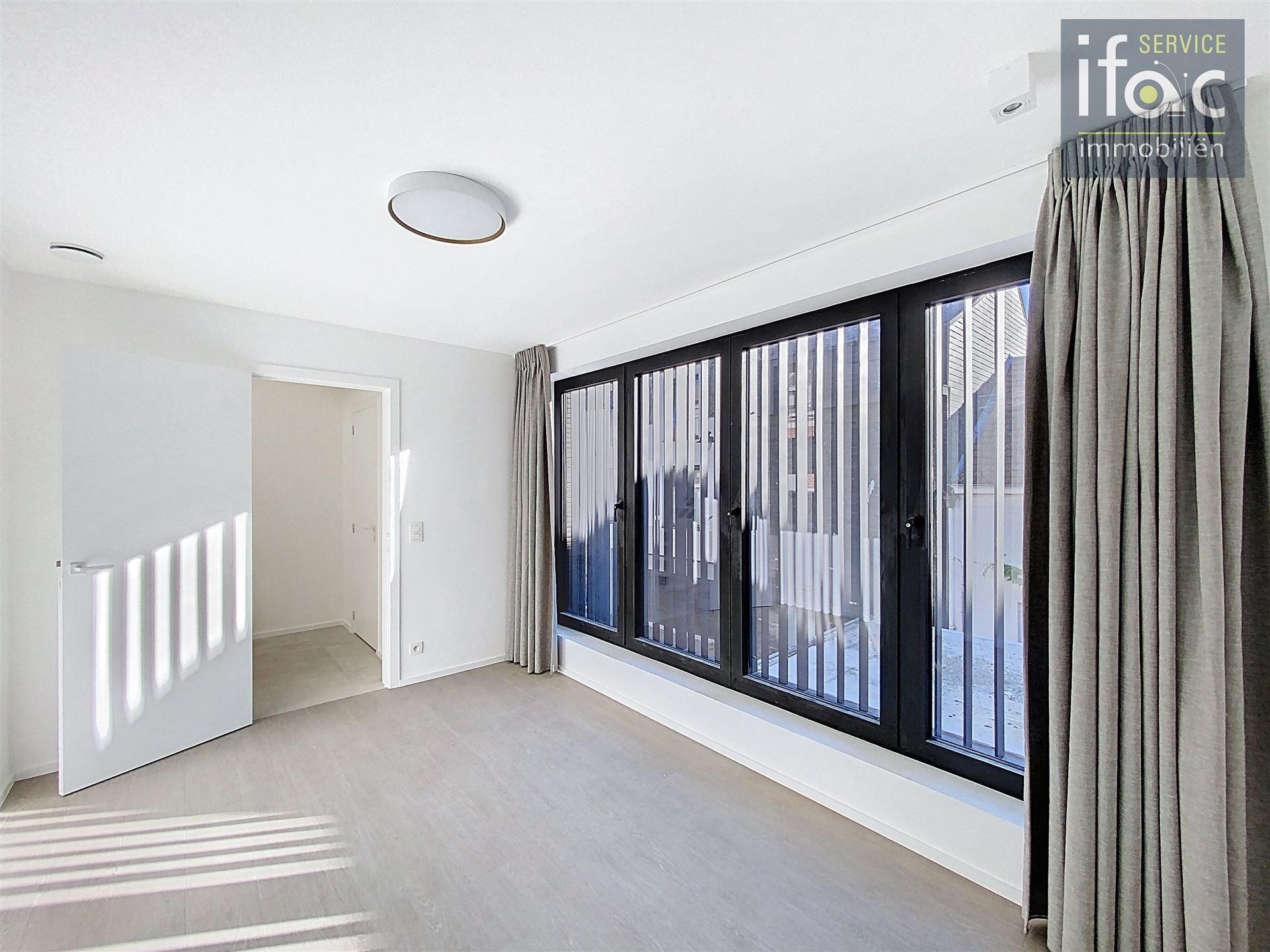 Nieuwbouwappartement met 3 slaapkamers foto 9