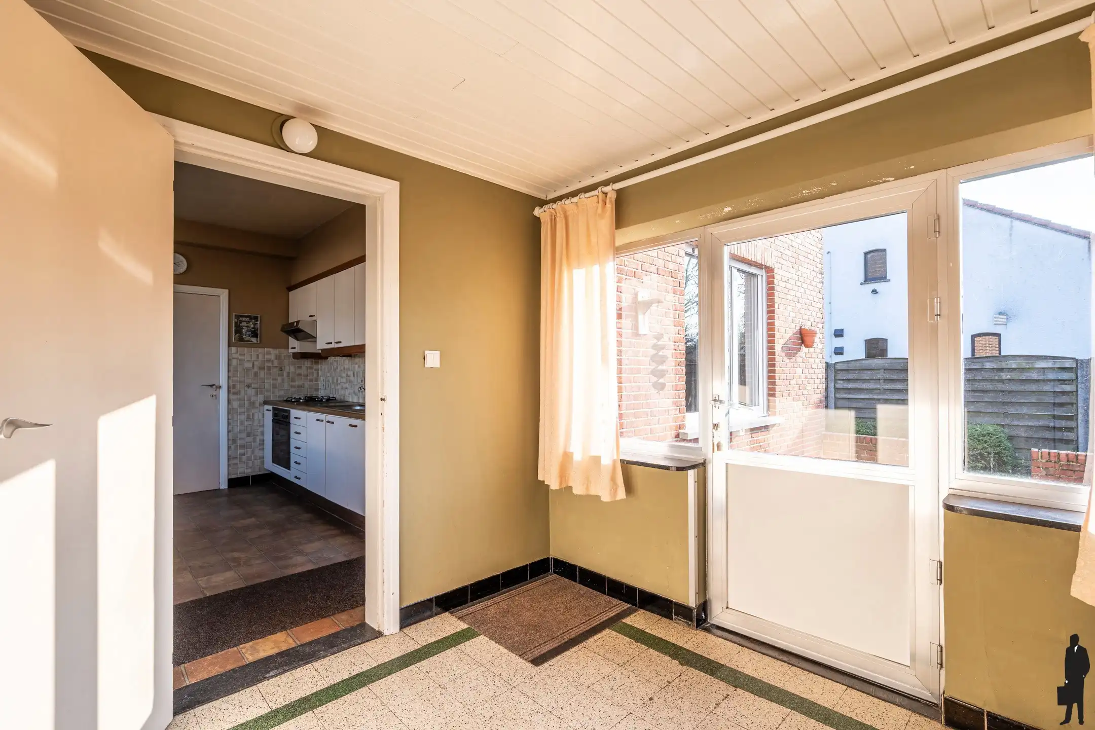 Charmante woning op ruim perceel van 1.400m² met weidezicht foto 18