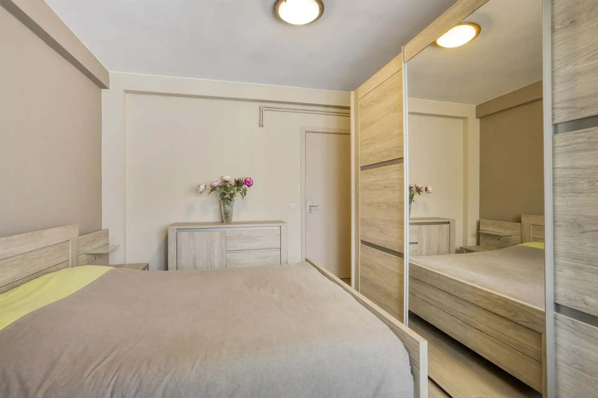 Appartement met 2 slaapkamers en garage foto 10