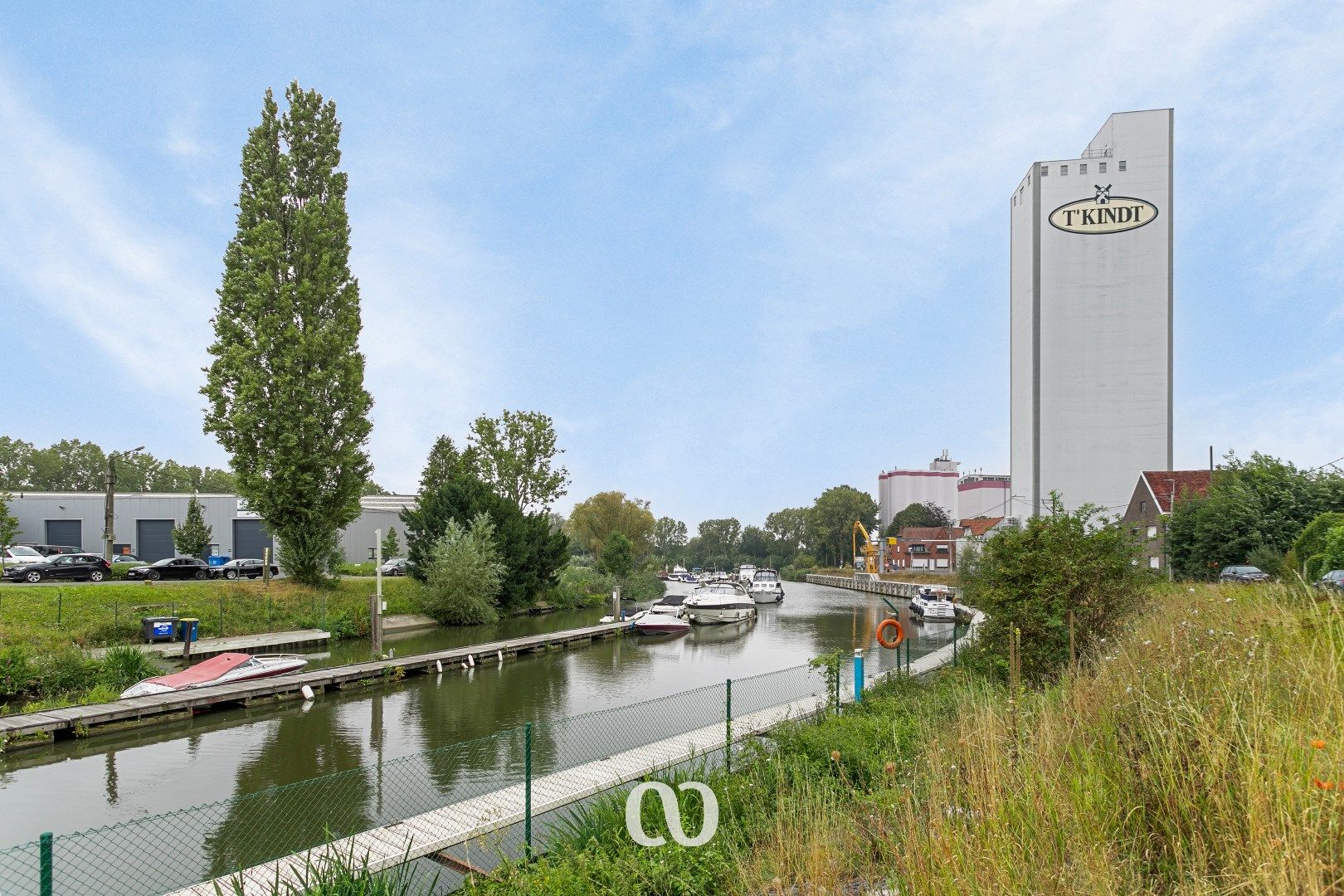 Ruime nieuwbouwwoning aan de jachthaven foto 20