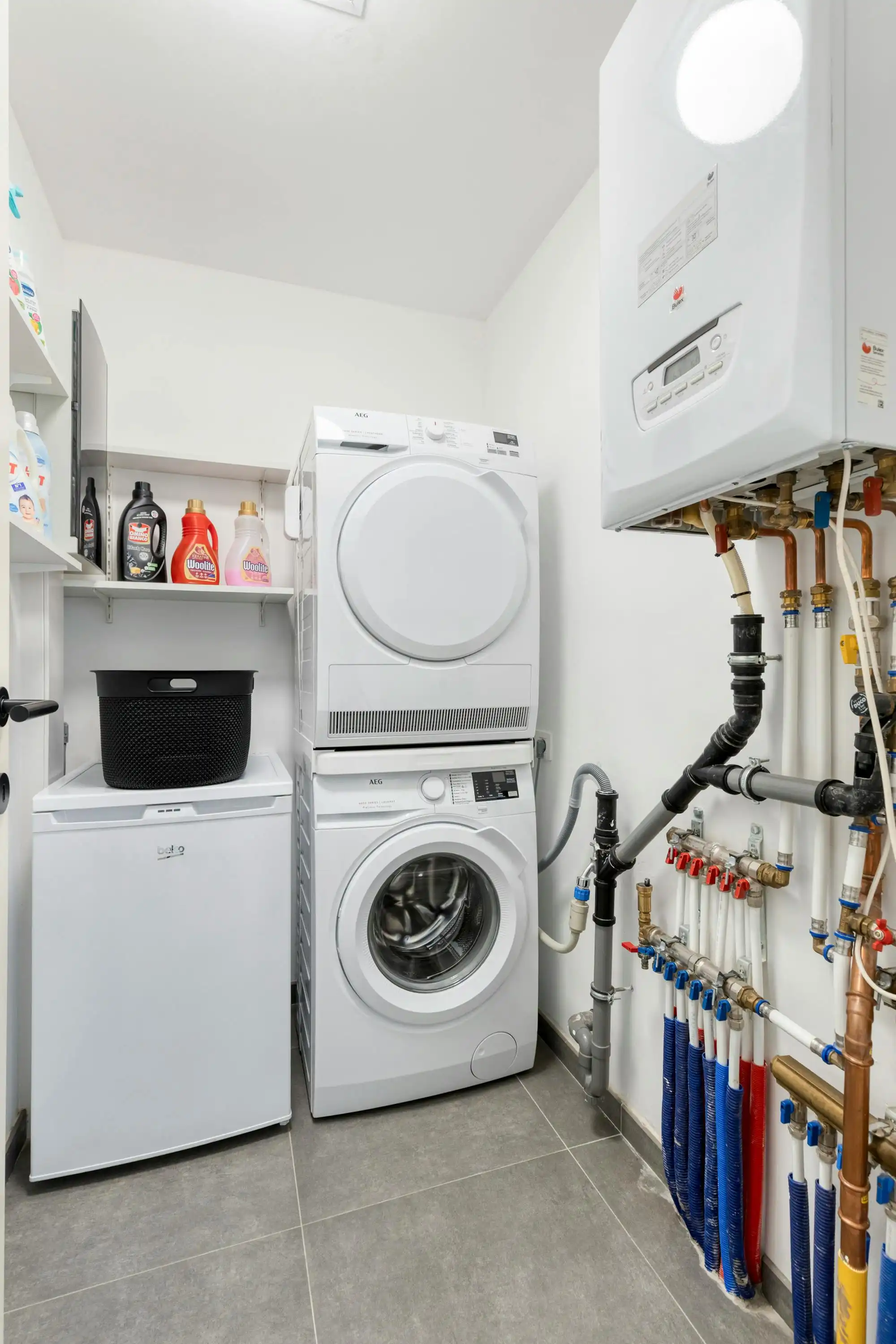 Kwalitatief appartement met 3 slaapkamers te koop in Merksem foto 17