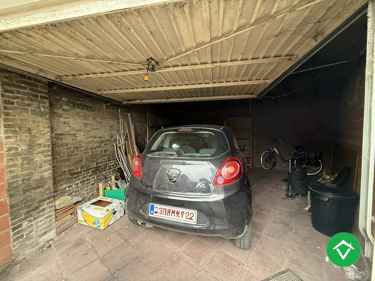 Instapklaar appartement met twee slaapkamers en garage te Roeselare foto 17