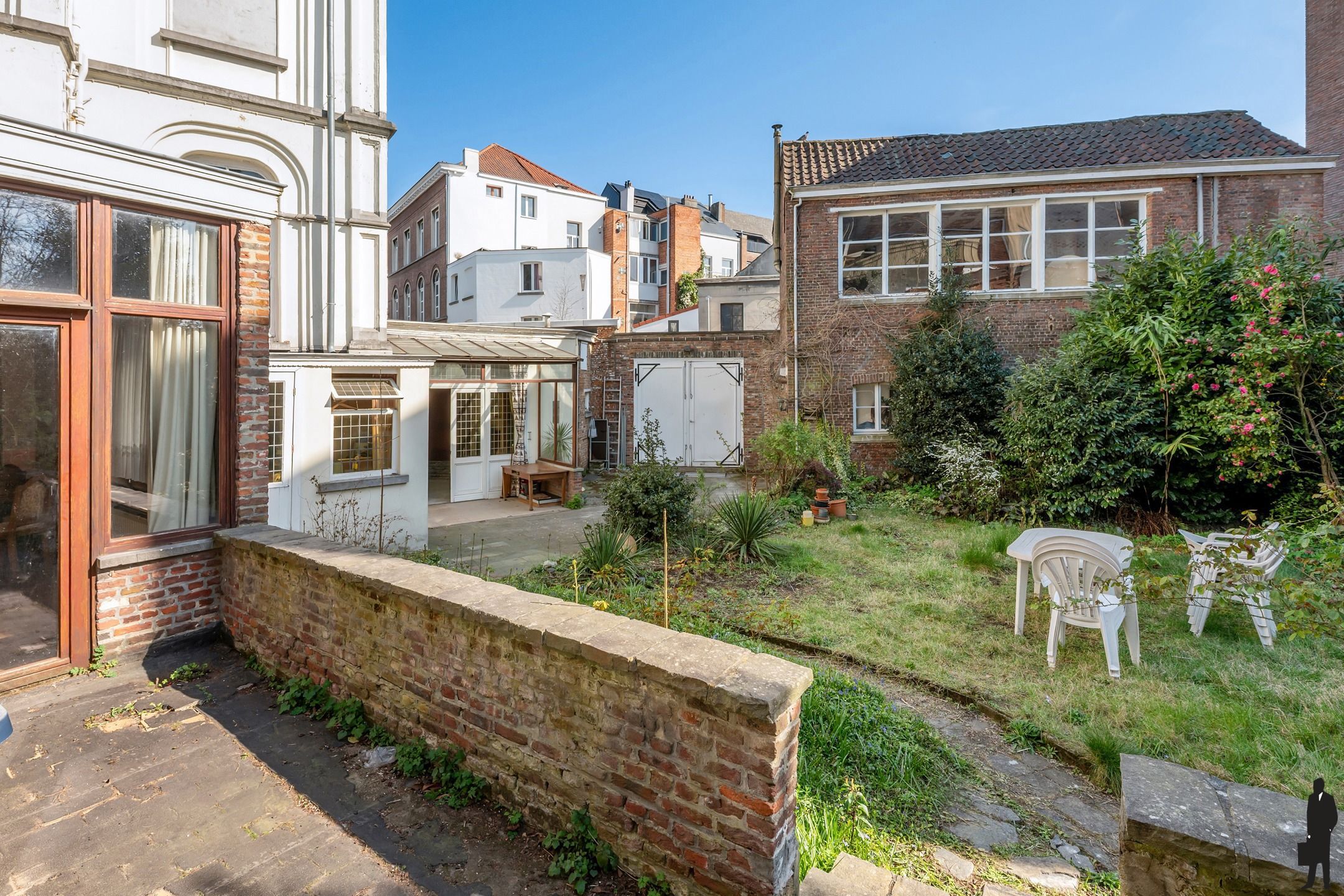 Neoclassicistisch herenhuis aan de stadsrand van Mechelen foto 21