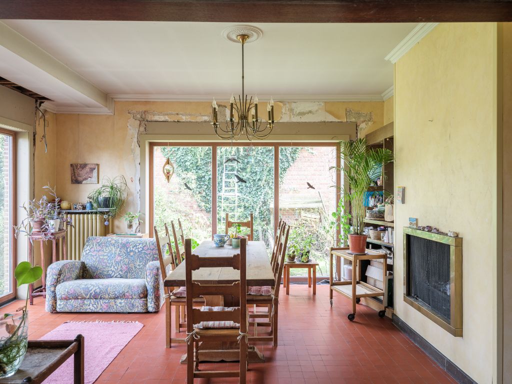 Wondelgem - Ruime (397 m2 bvo) en karaktervolle, op te frissen burgerwoning met art-déco elementen en prachtige tuin op een boogscheut van het Centrum van Gent. foto 6