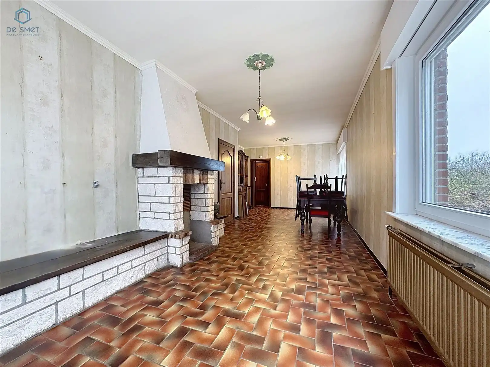 Zeer ruime woning met grote tuin, bos en landelijk uitzicht foto 8