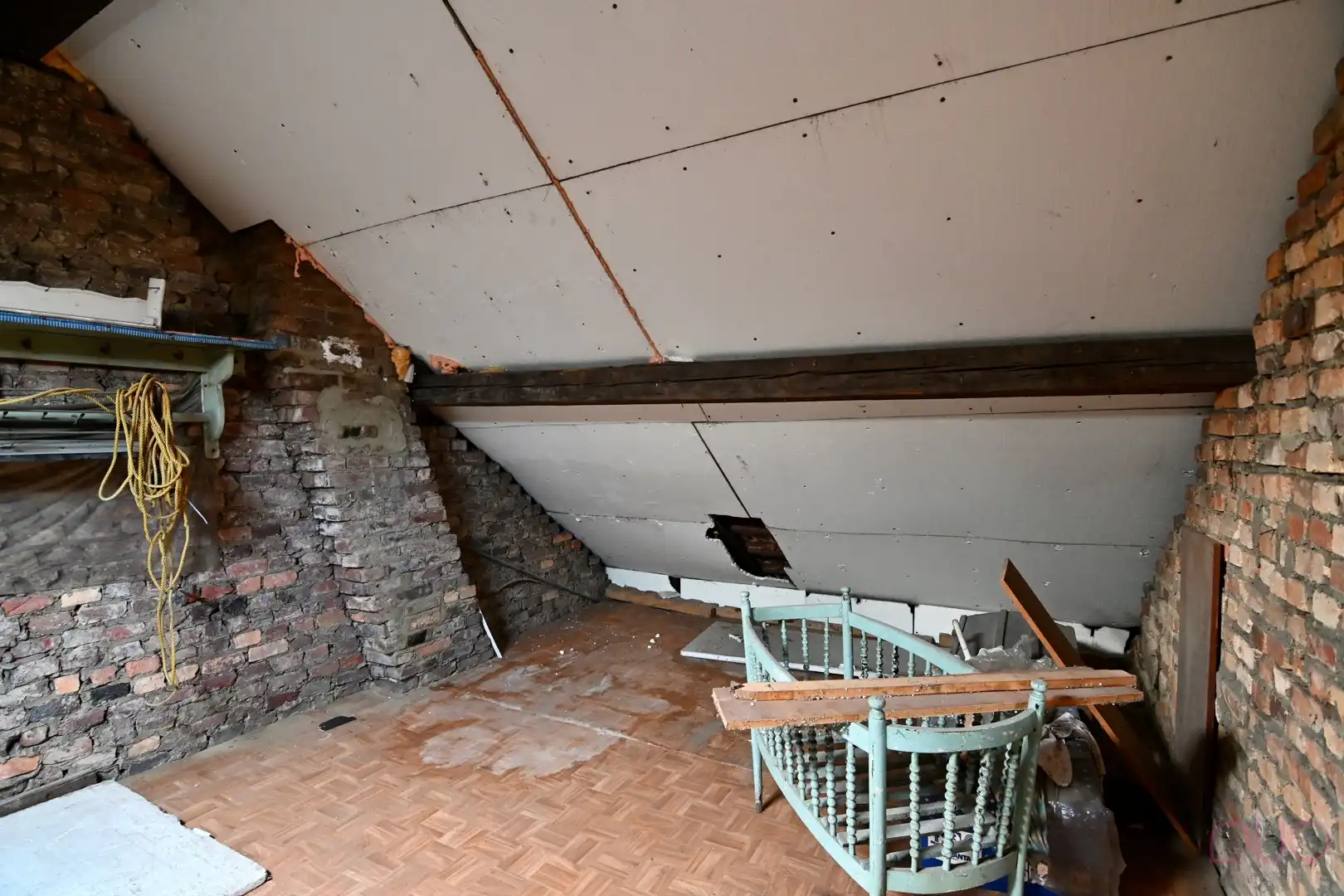 Renovatiewoning met garage en 2 slaapkamers op een toplocatie nabij het centrum van Tongeren foto 14