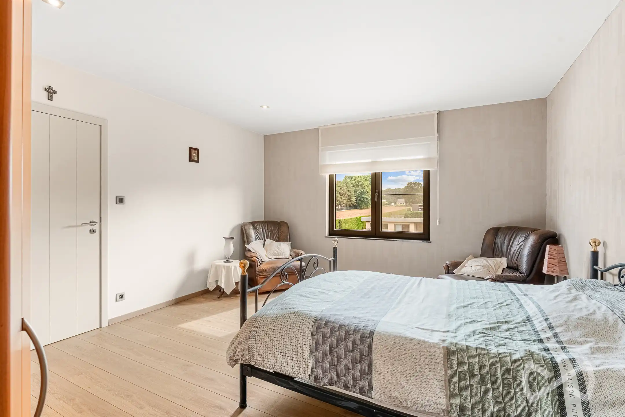 TE KOOP | Ruime instapklare woning op 20 are in Paal foto 19