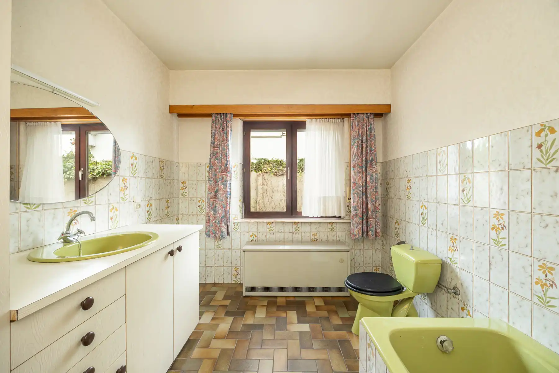 Laagbouwwoning met 3 slaapkamers en garage op een perceel van 629m².  foto 14