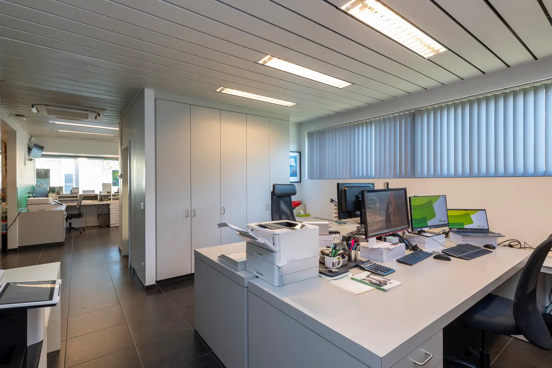 Kantoorgebouw te koop in Waarschoot – uitstekende ligging en energiezuinig! foto 5