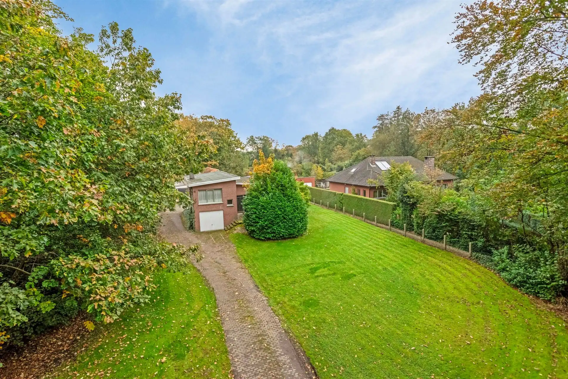 Uniek perceel van 3.990 m² met potentieel in Westmalle foto {{pictureIndex}}