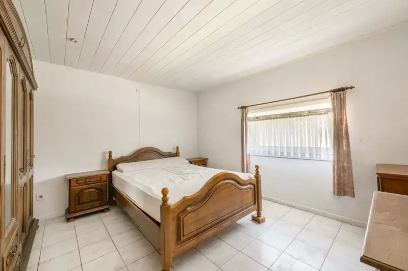 Grondig te renoveren woning op ruim perceel van 1384 m²  TE KOOP in Wielsbeke!⭐ foto 10