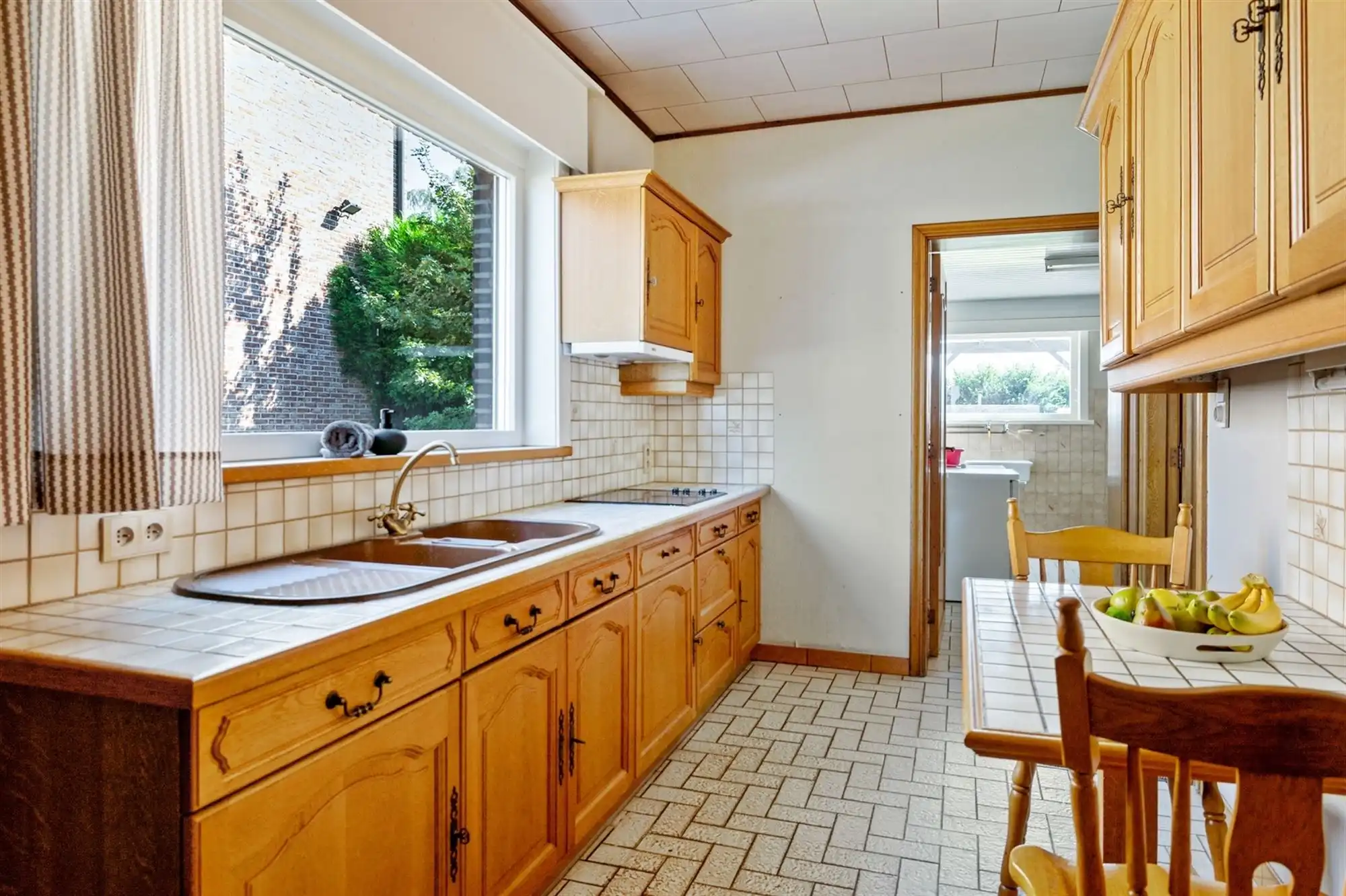 Verrassend ruime, karaktervolle woning te Putte foto 4
