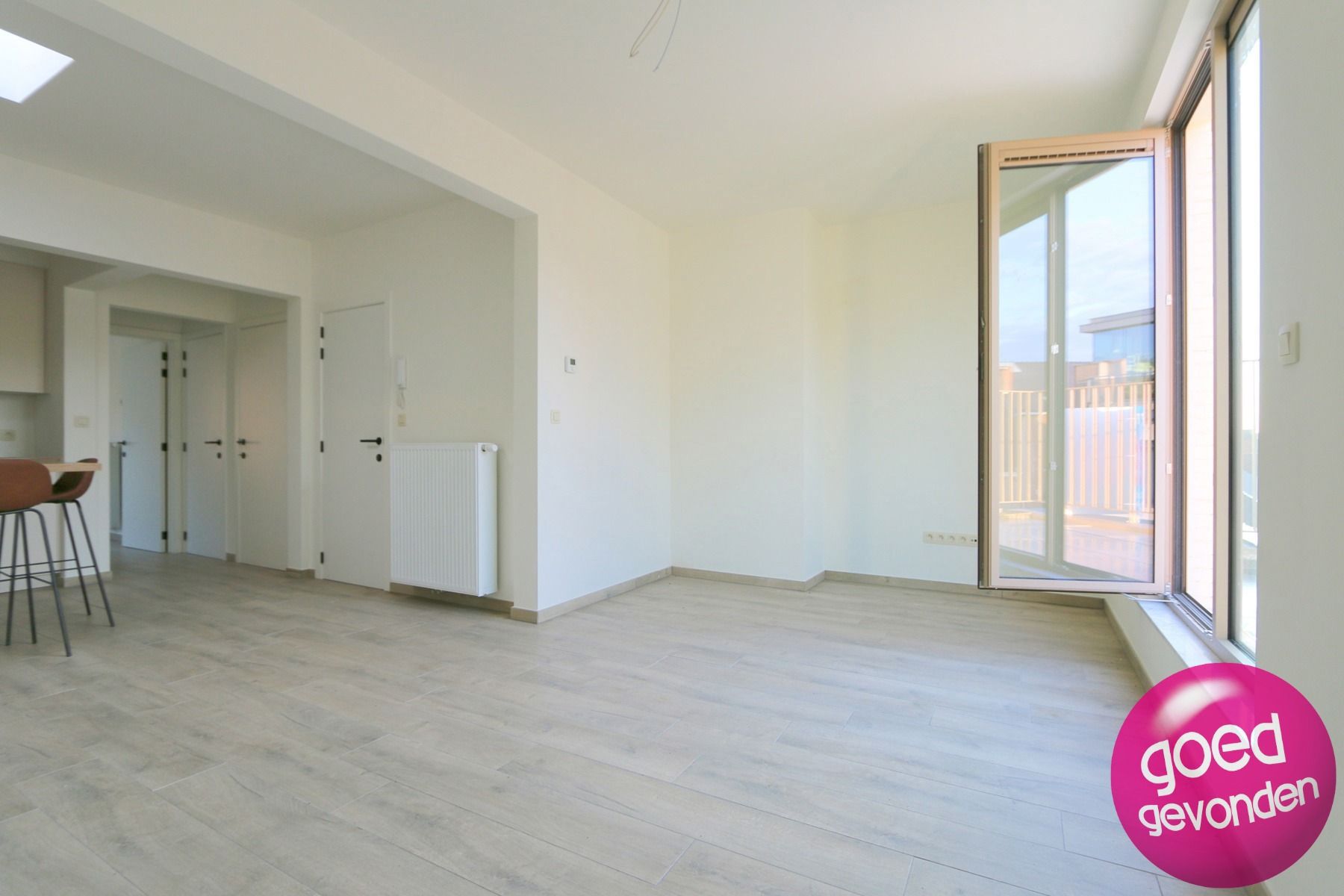 App 1 slk - terras - volledig vernieuwd - centraal foto 11