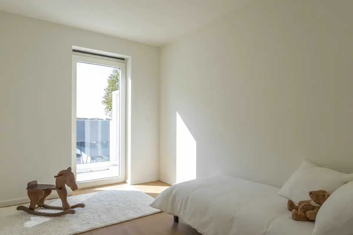 Instapklaar en hoogwaardig afgewerkt 3-slaapkamerappartement in Brugge. foto 28