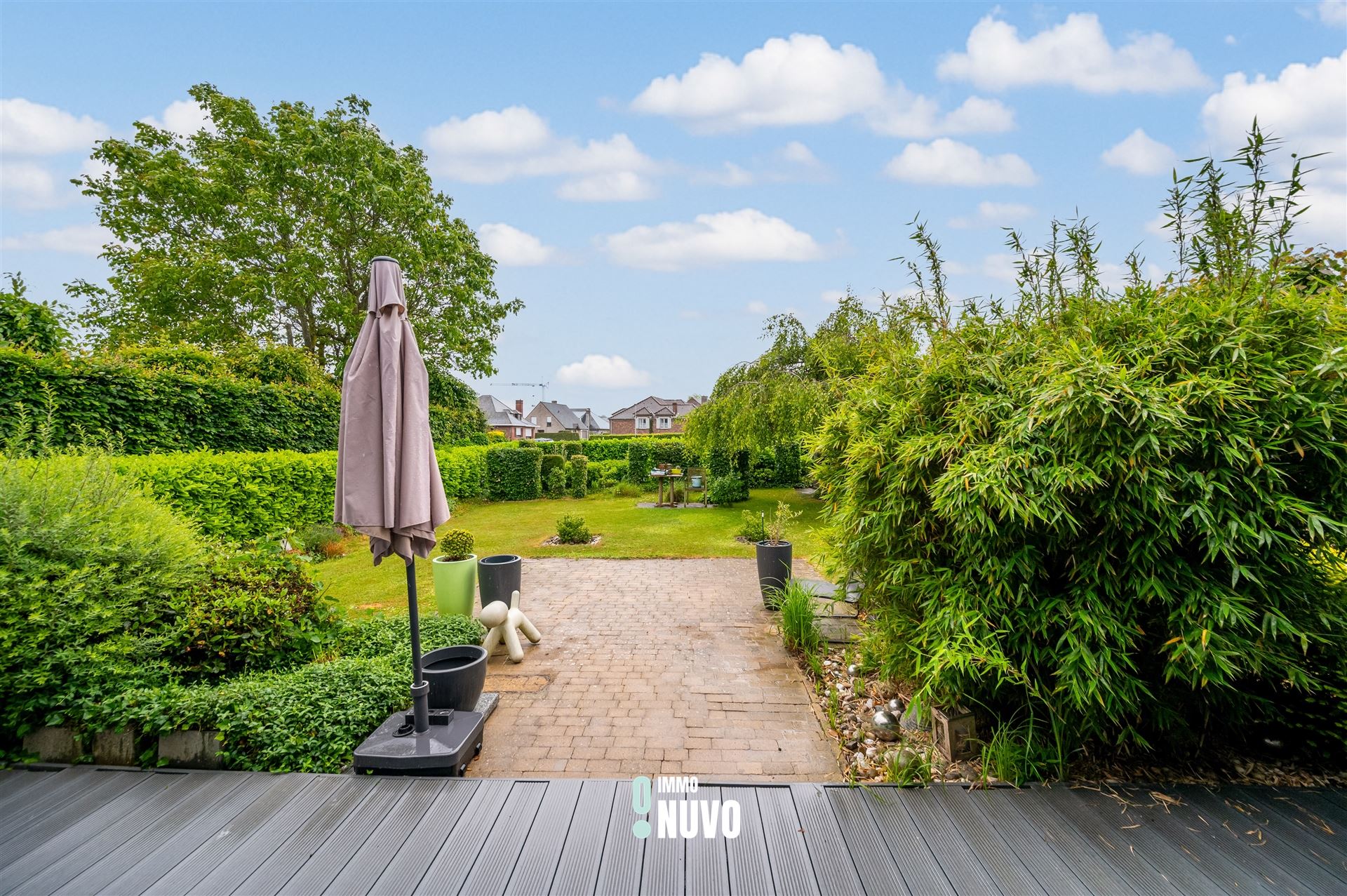 Instapklare open bebouwing met 4 slpks, tuin en garage foto 21