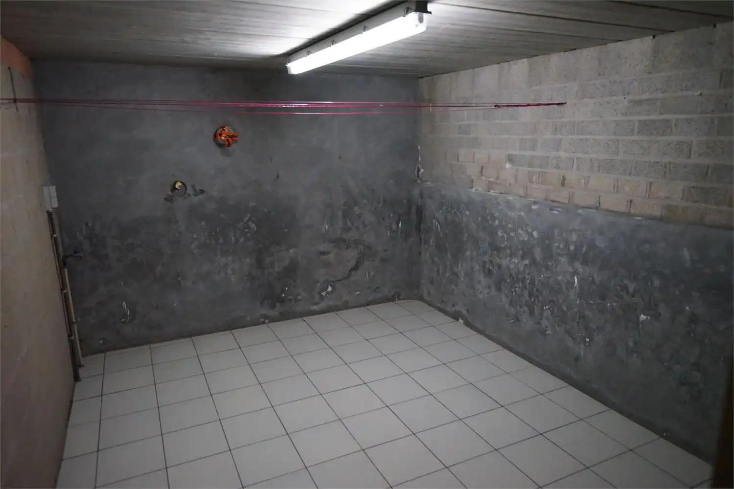 Ruim vernieuwd appartement op TOPLOCATIE met garage! foto 11