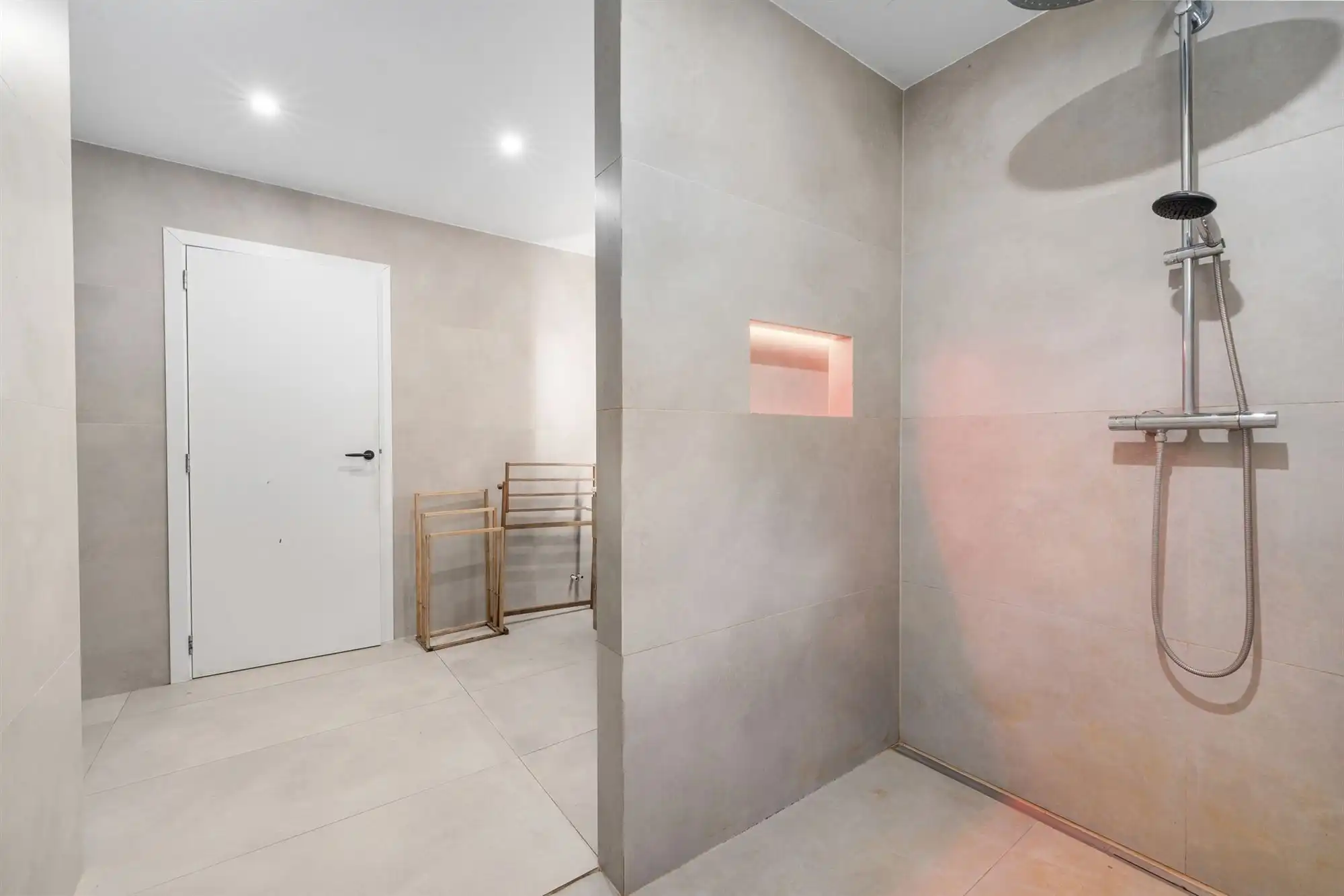 Unieke eigendom van 14.139m² voor paarden- of dierenliefhebbers of wie droomt van ruimte  foto 36