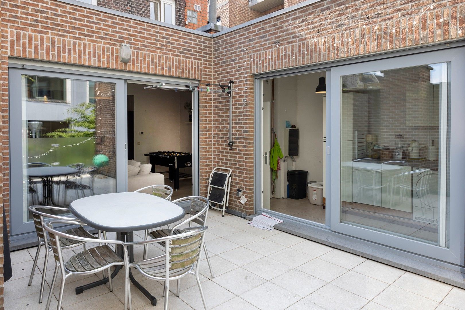 Opbrengsteigendom met handelsgelijkvloers & 2 appartementen. foto 10