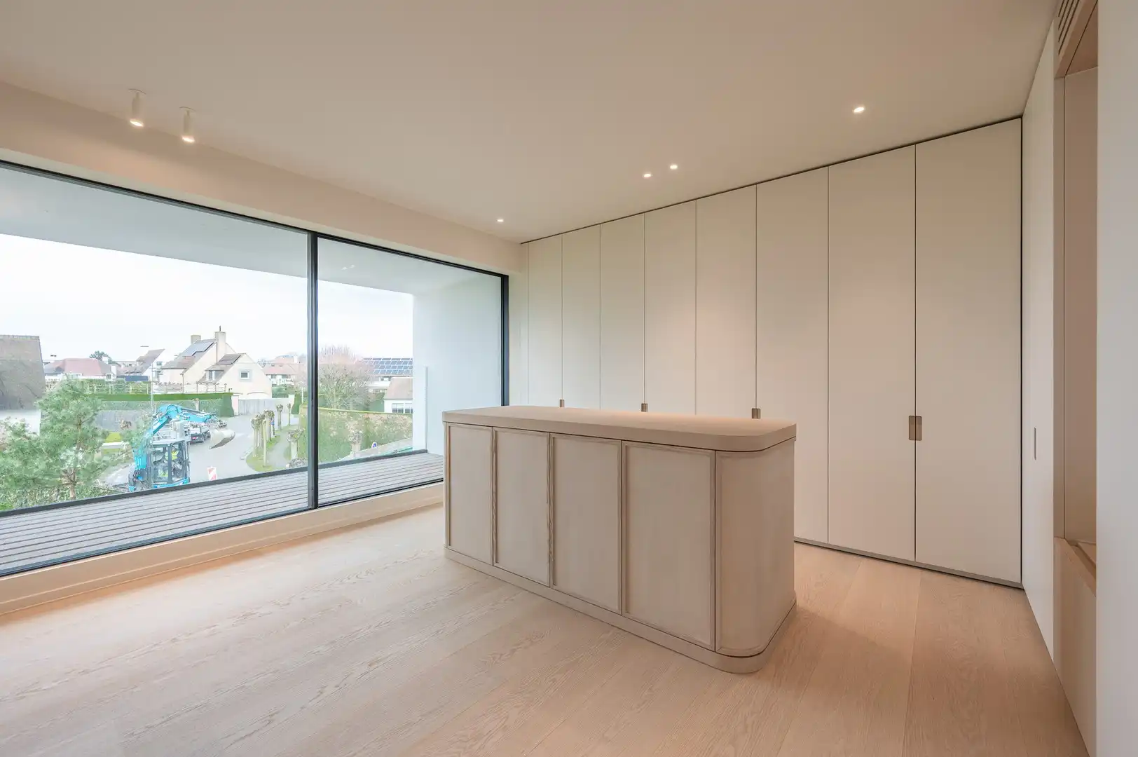 Luxueuze nieuwbouwvilla gelegen aan de rand van het Zoute, op slechts enkele minuten van de zee en het strand. foto 24