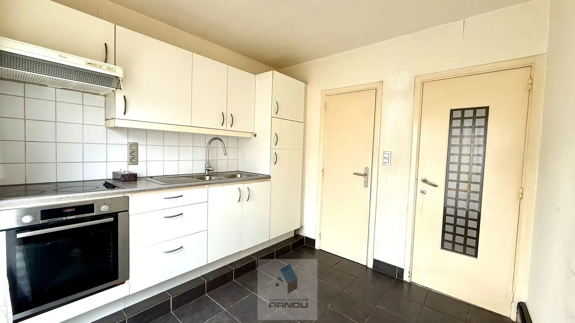 Ruim en lichtrijk appartement met 3 slaapkamers foto 8