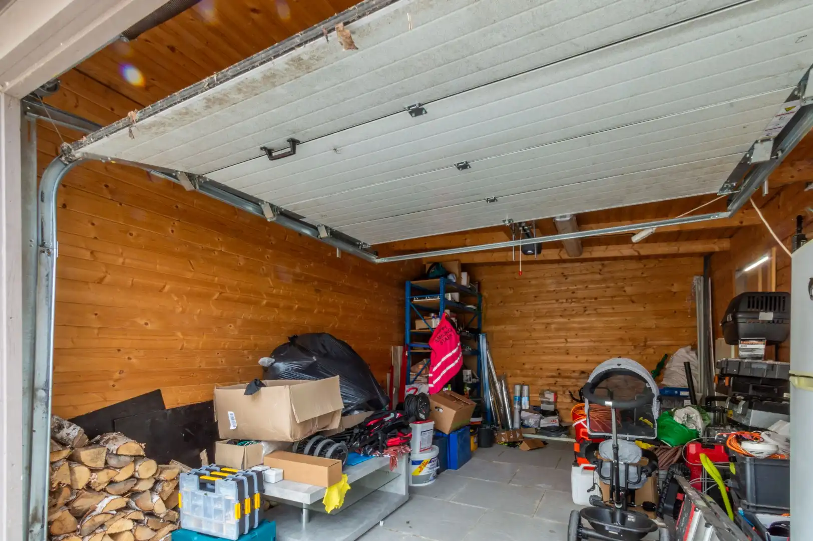 RUIME WONING MET 2-4 SLAAPKAMERS, GARAGE & TUIN ! foto 18