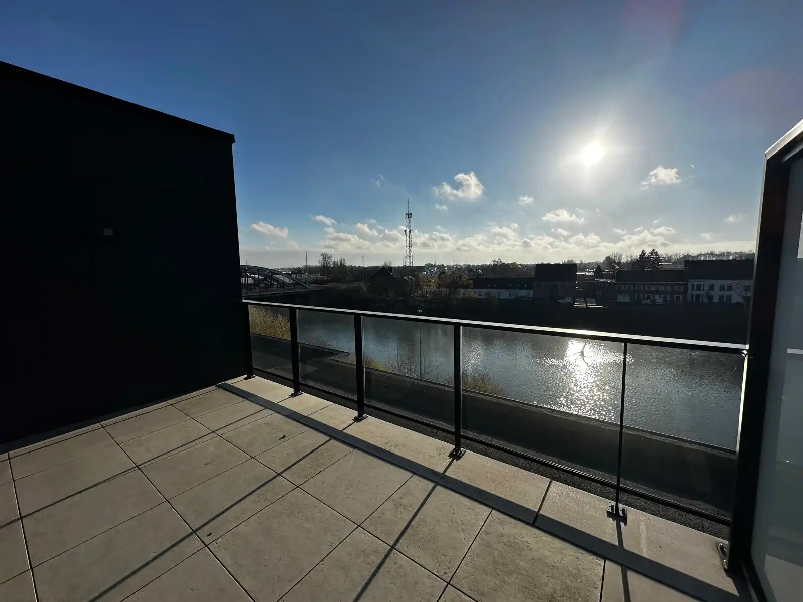 Ruime penthouse aan het water in Aalter-Brug foto {{pictureIndex}}