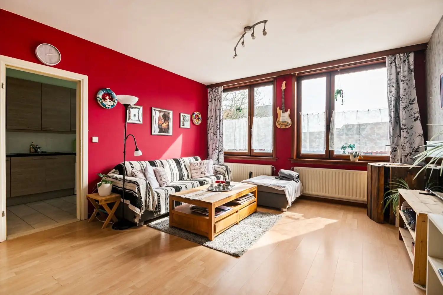 Appartement op de eerste verdieping met terras (26 m²) in het centrum van Oelegem! foto 2