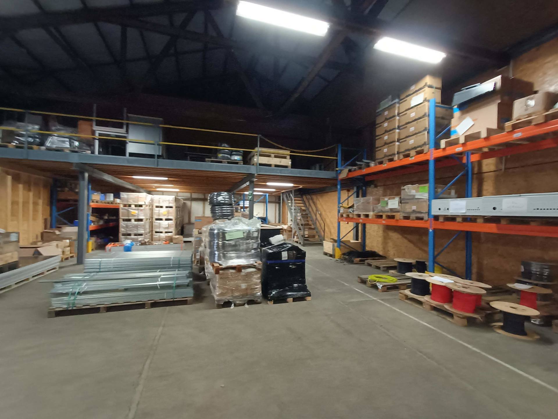 Gebouw voor gemengd gebruik te huur in Lille foto 6