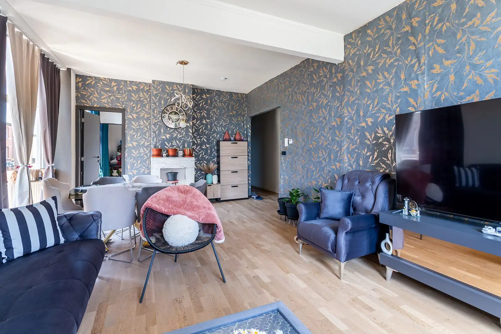 Lichtrijk hoek appartement met karakter!  foto 7