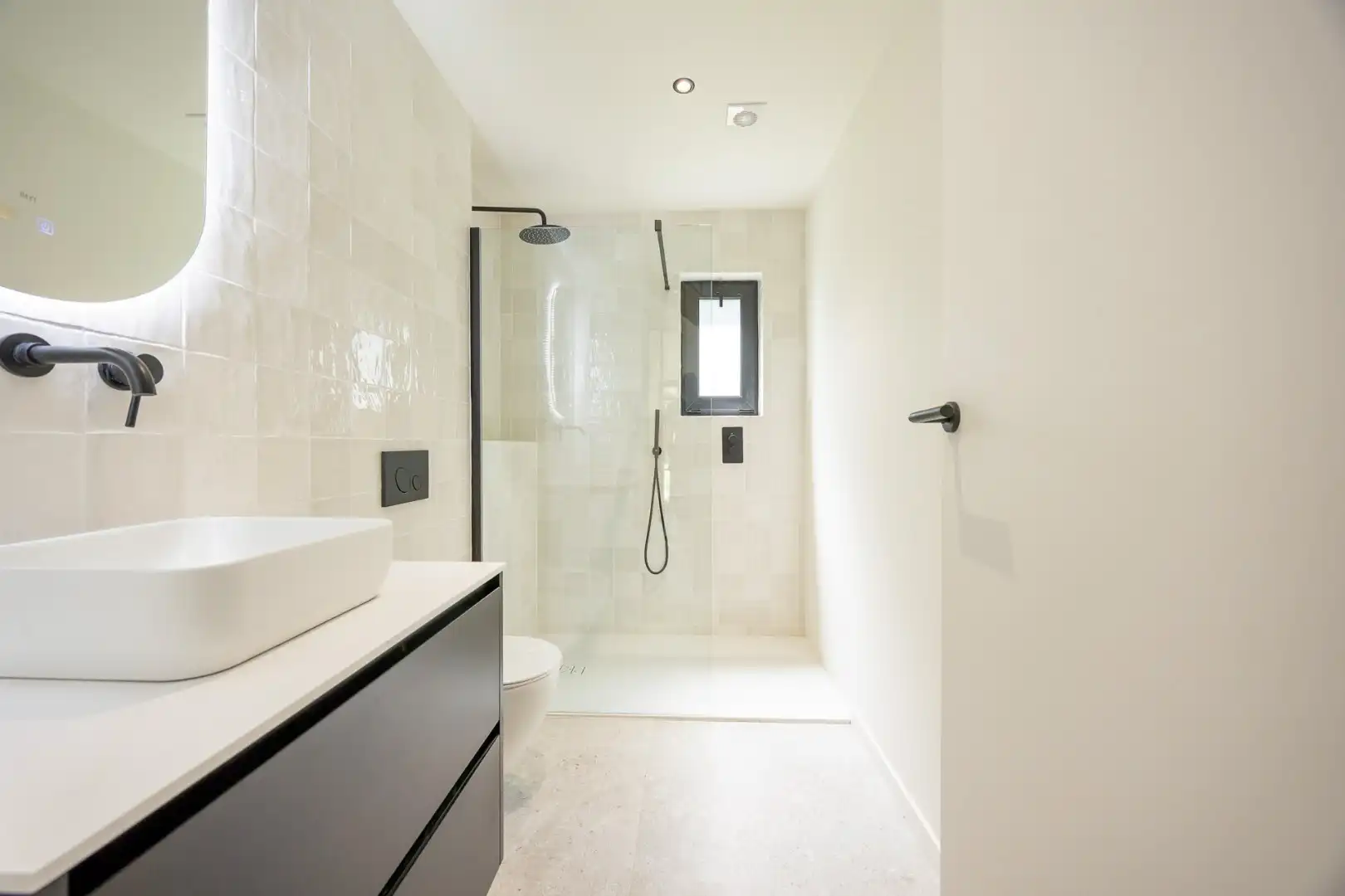 Rustig gelegen eniergiezuinige instapklare luxueuze villa op een West-perceel van 2.198 m² te Zoersel foto 11
