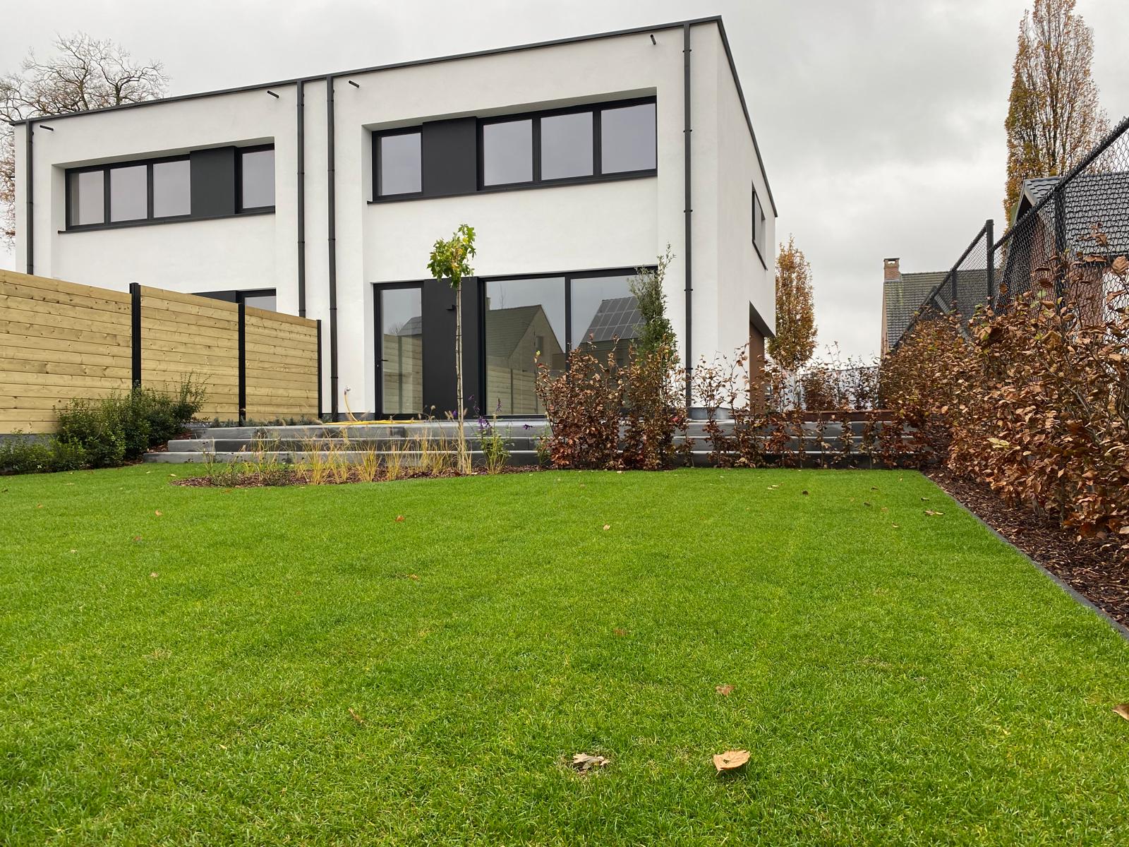 Halfopen te koop Brechtseweg 63 - 2990 Loenhout