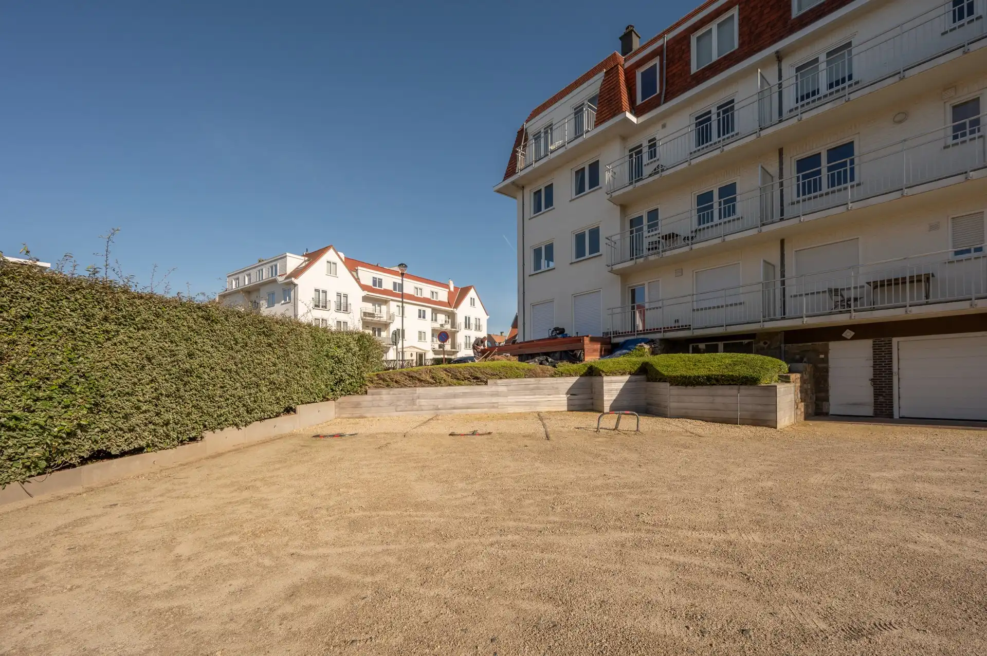 Gemeubeld: ruim appartement vlakbij zee! foto 22