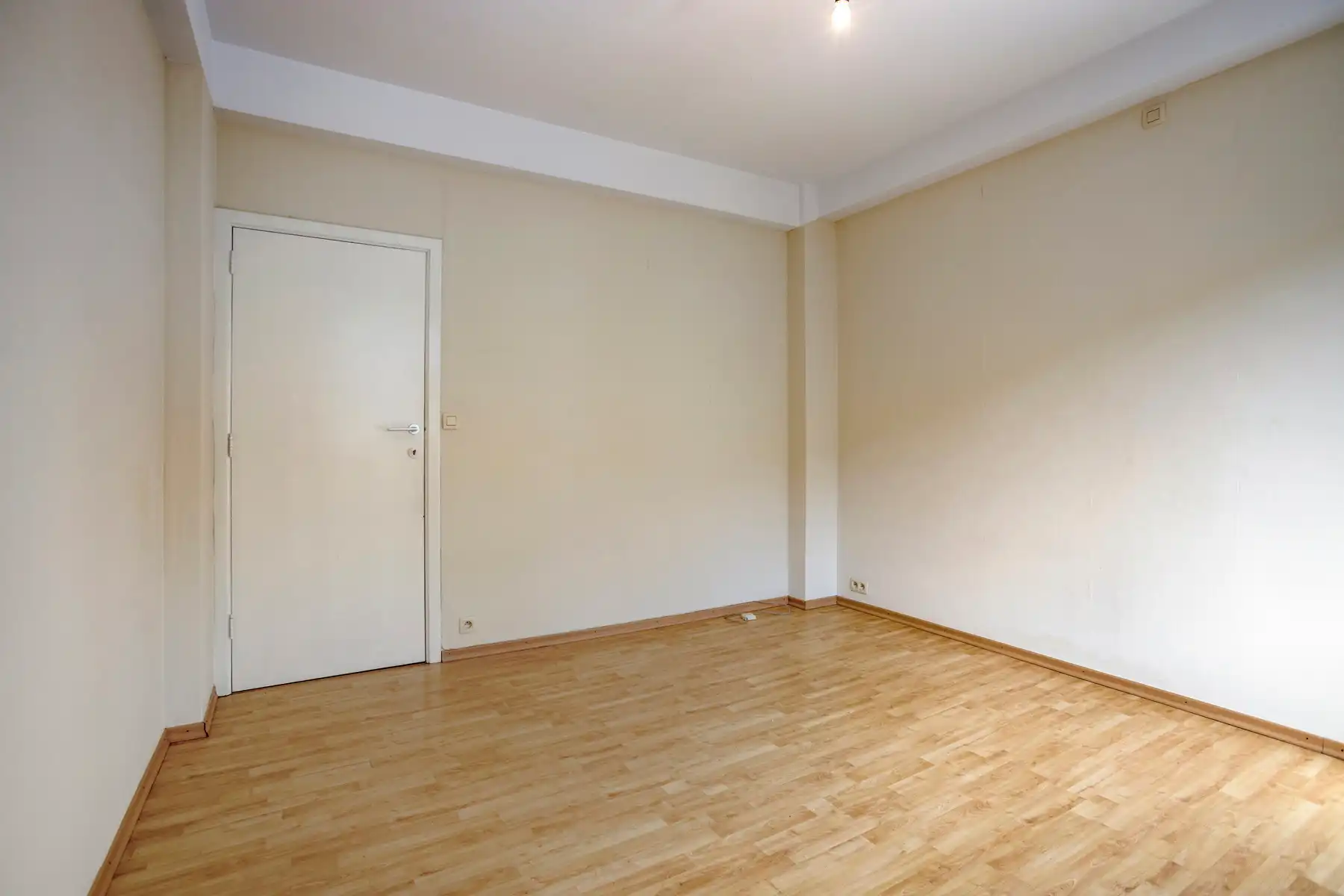 1-slaapkamer appartement met terrasje en kelderberging foto 12