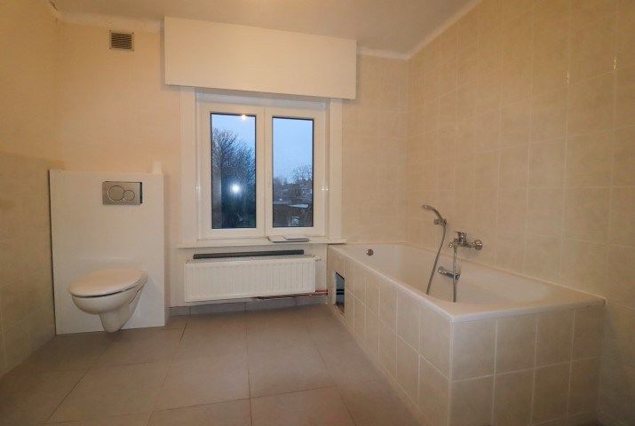 Verzorgde rijwoning  foto 10